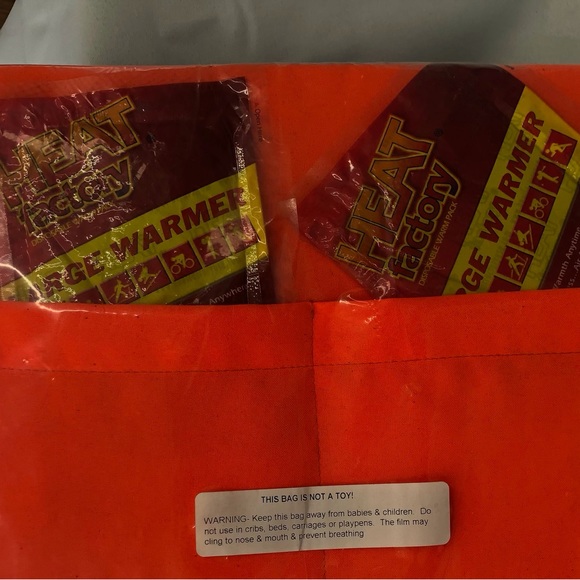 NWOT Heat Factory Large Seat Warmer - Picture 11 of 15